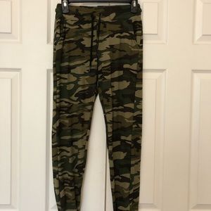 Camouflage Joggers